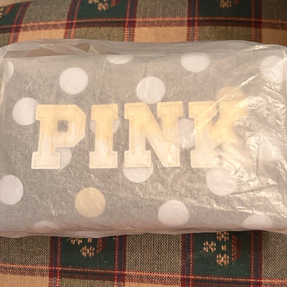 Pink Victoria’s Secret 3 item bundle all brand new - Picture 7 of 11